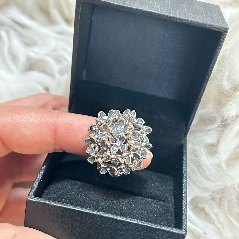 Silver jewel Bouquet Ring